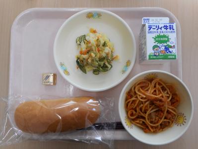 本日の学校給食献立の画像