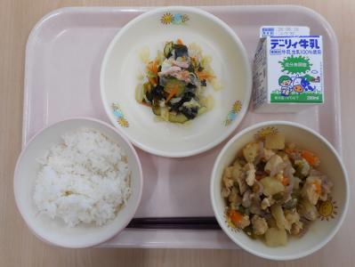 本日の学校給食献立の画像