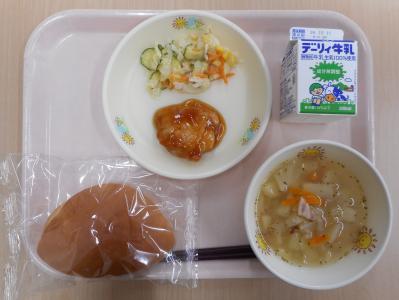 本日の学校給食献立の画像