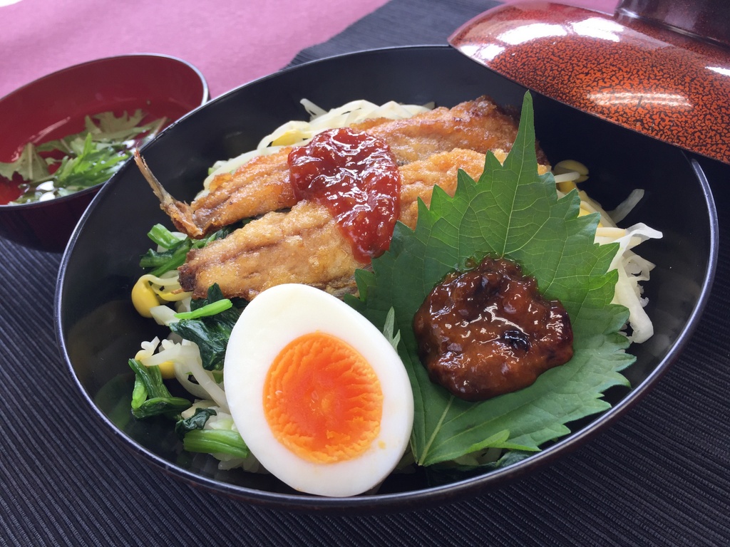 いわしのビビンバ丼の画像