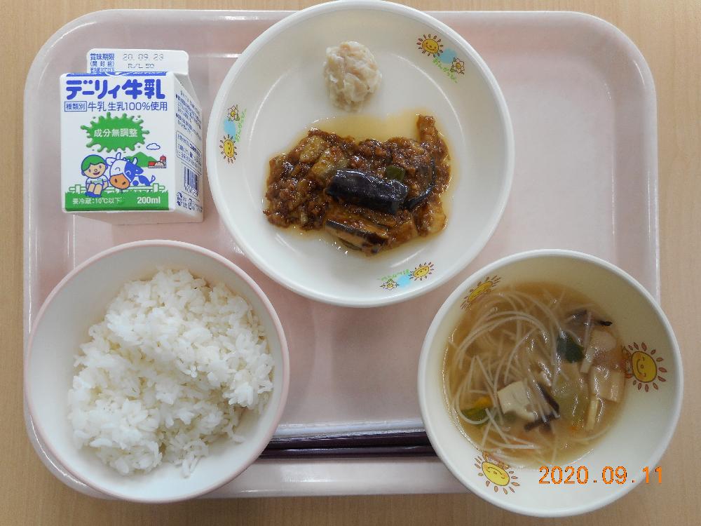 本日の学校給食献立の画像