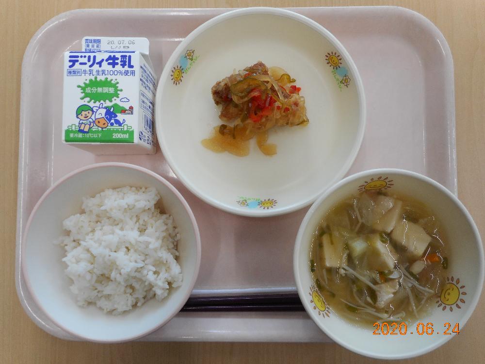 本日の学校給食献立の画像