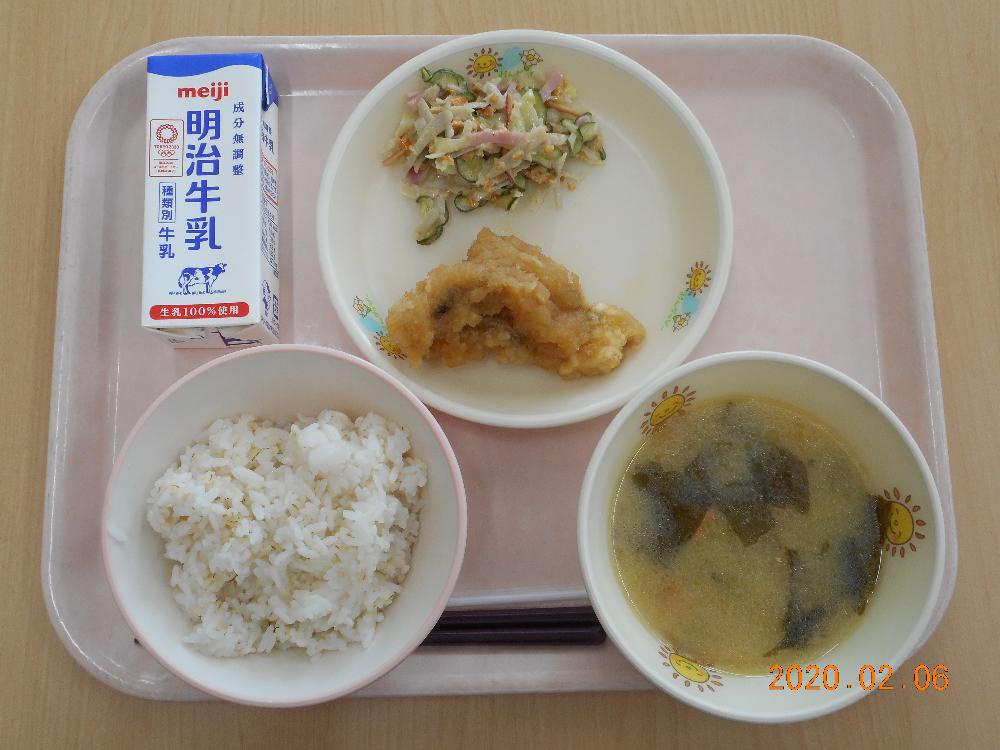 本日の学校給食献立の画像