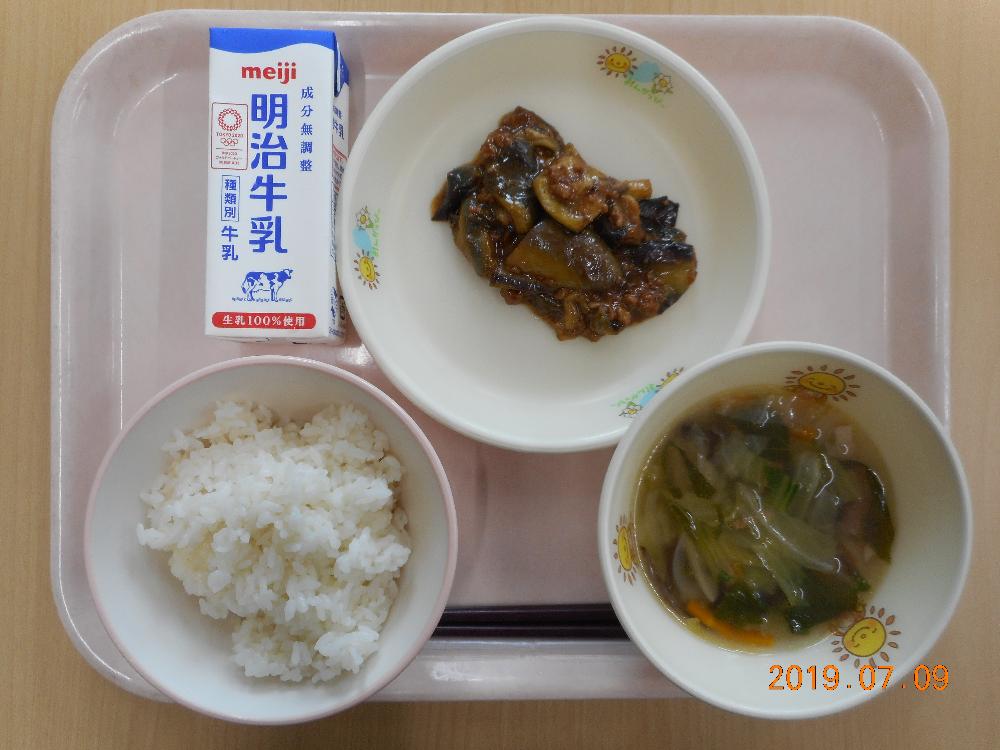 本日の学校給食献立の画像