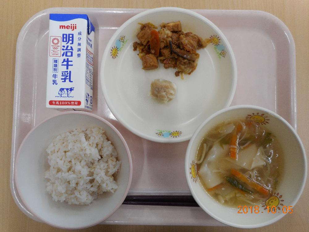 本日の学校給食献立の画像