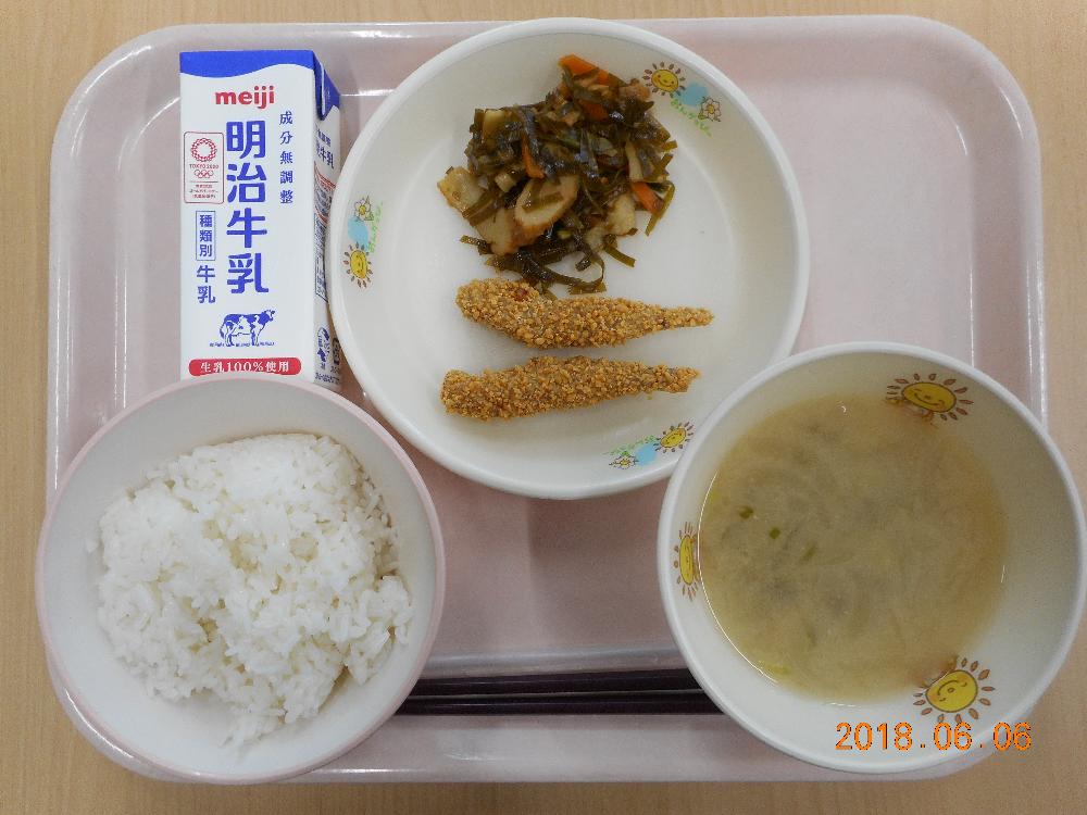 本日の学校給食献立の画像