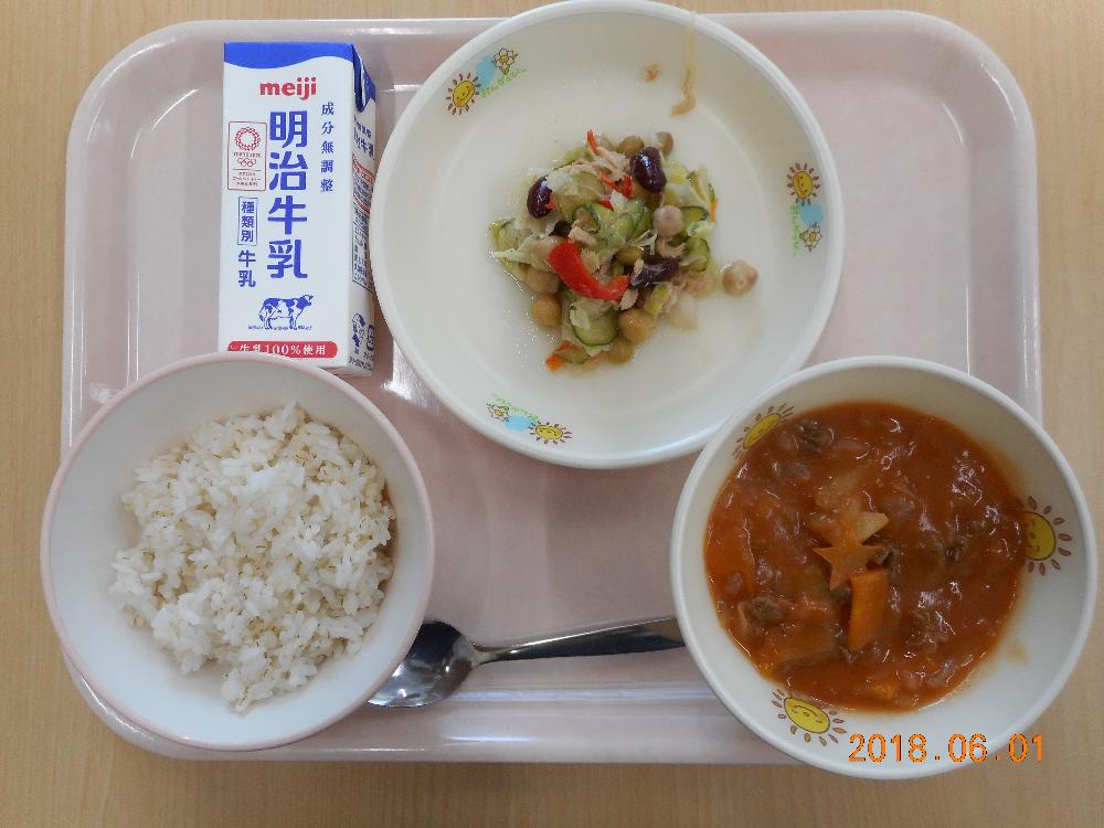 本日の学校給食献立の画像