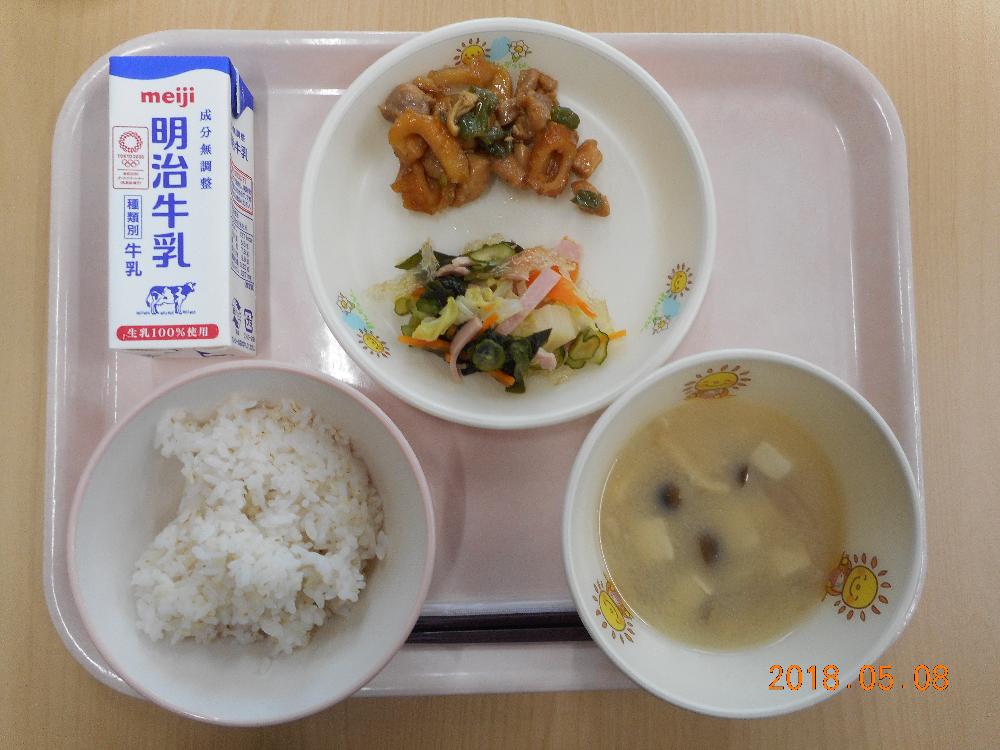 本日の学校給食献立の画像