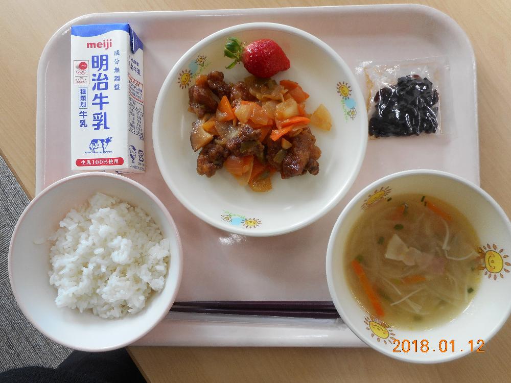 本日の学校給食献立の画像