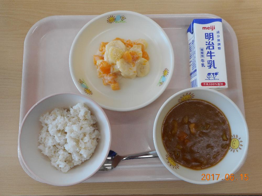 本日の学校給食献立の画像