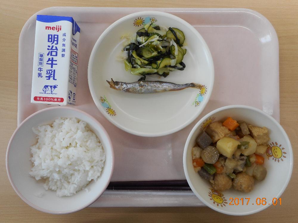 本日の学校給食献立の画像