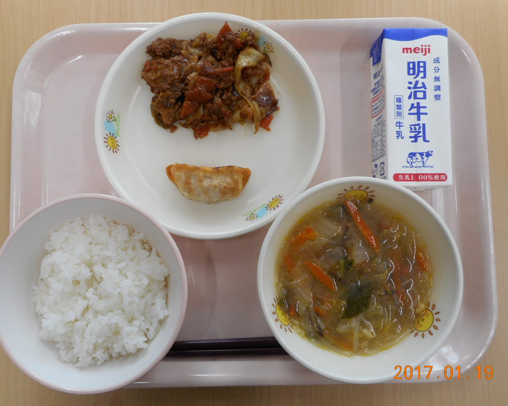 本日の学校給食献立の画像