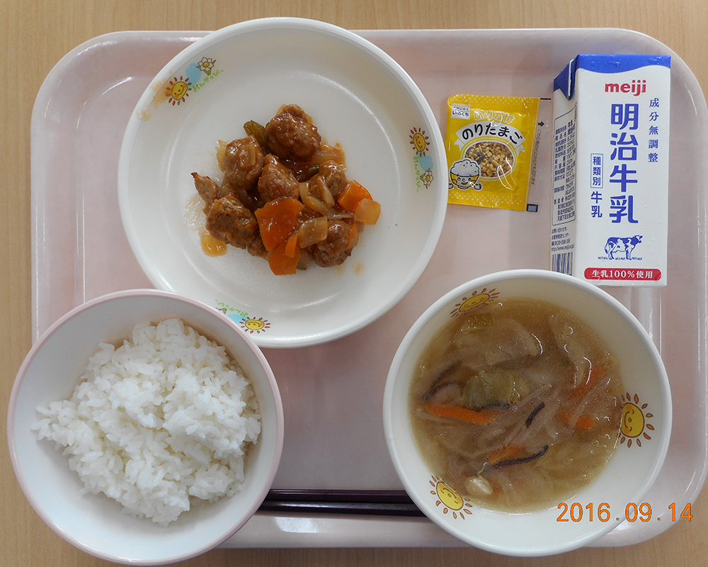 本日の学校給食献立の画像