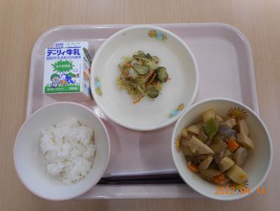 本日の学校給食献立の画像