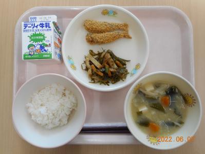 本日の学校給食献立の画像