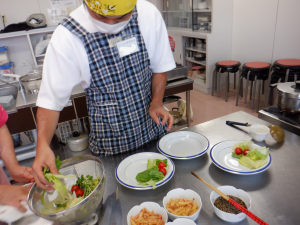 野菜盛り付け