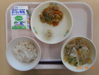 本日の学校給食献立の画像