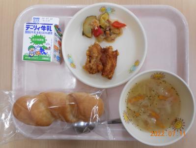 本日の学校給食献立の画像