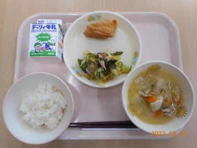 本日の学校給食献立の画像