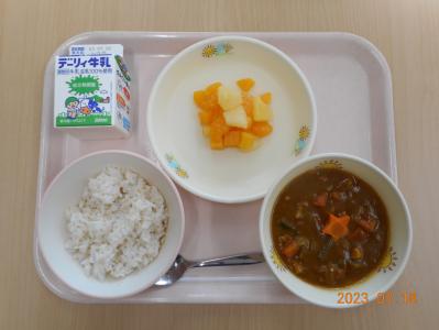 本日の学校給食献立の画像