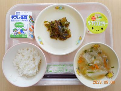 本日の学校給食献立の画像