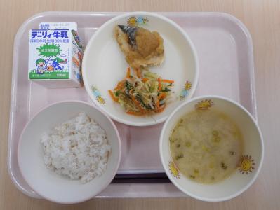 本日の学校給食献立の画像