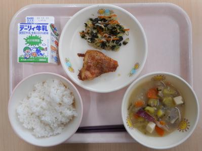 本日の学校給食献立の画像