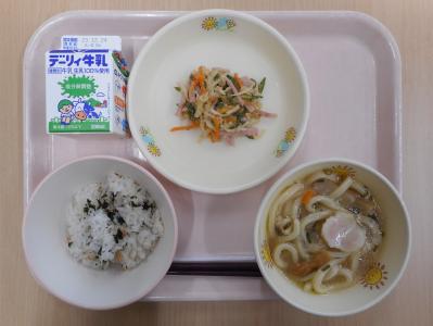 本日の学校給食献立の画像