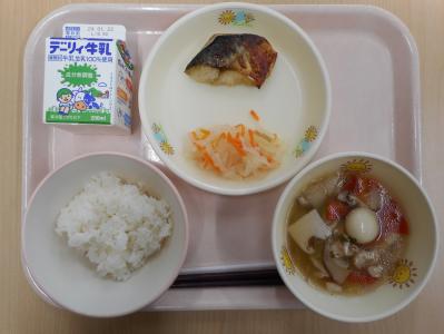 本日の学校給食献立の画像