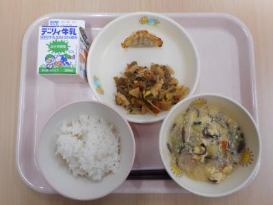 本日の学校給食献立の画像