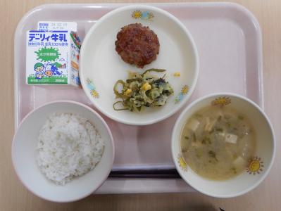 本日の学校給食献立の画像