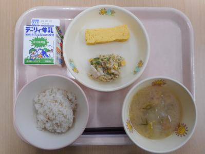 本日の学校給食献立の画像