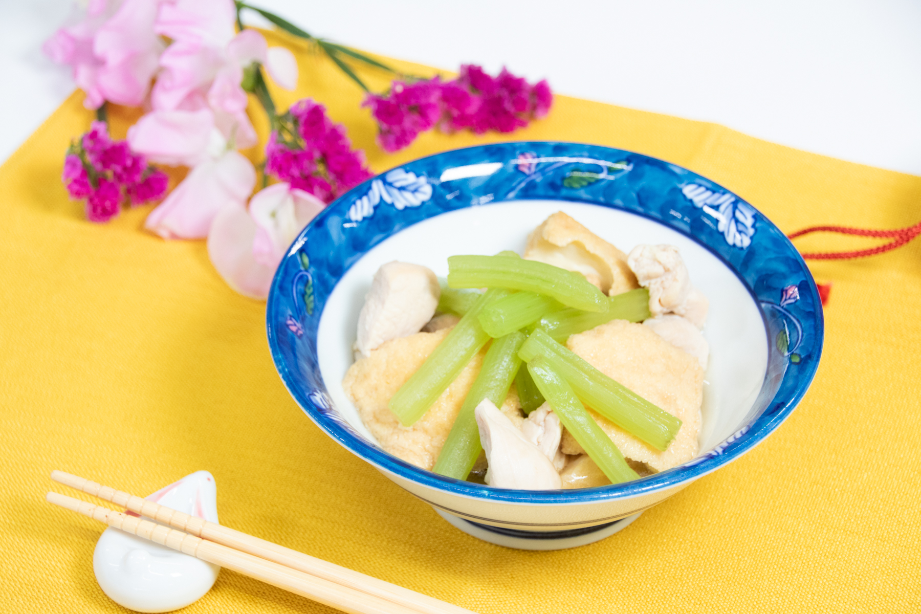 フキと鶏肉の煮もの