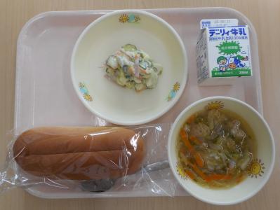 本日の学校給食献立の画像