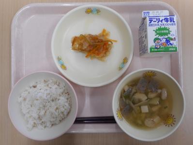 本日の学校給食献立の画像