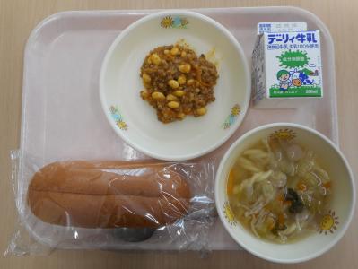 本日の学校給食献立の画像