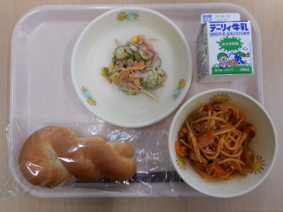 本日の学校給食献立の画像