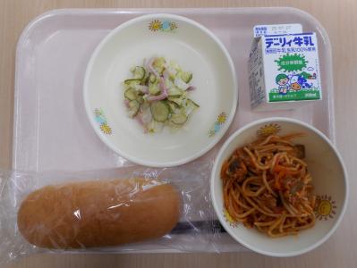 本日の学校給食献立の画像