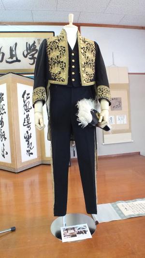 勅任文官大礼服・大礼帽（上）の画像
