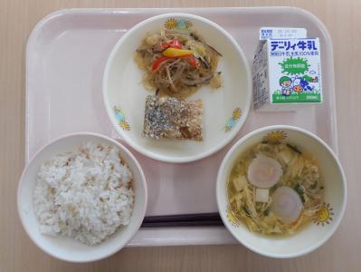 本日の学校給食献立の画像